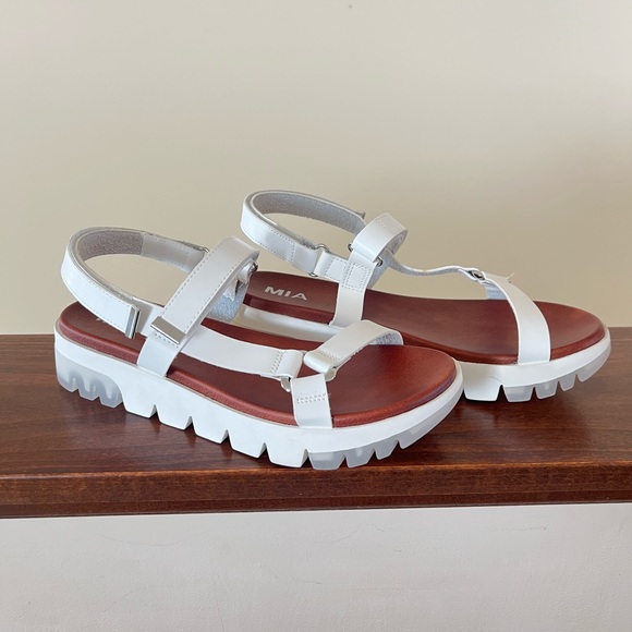 MIA Shoes - MIA Women's White Sandals